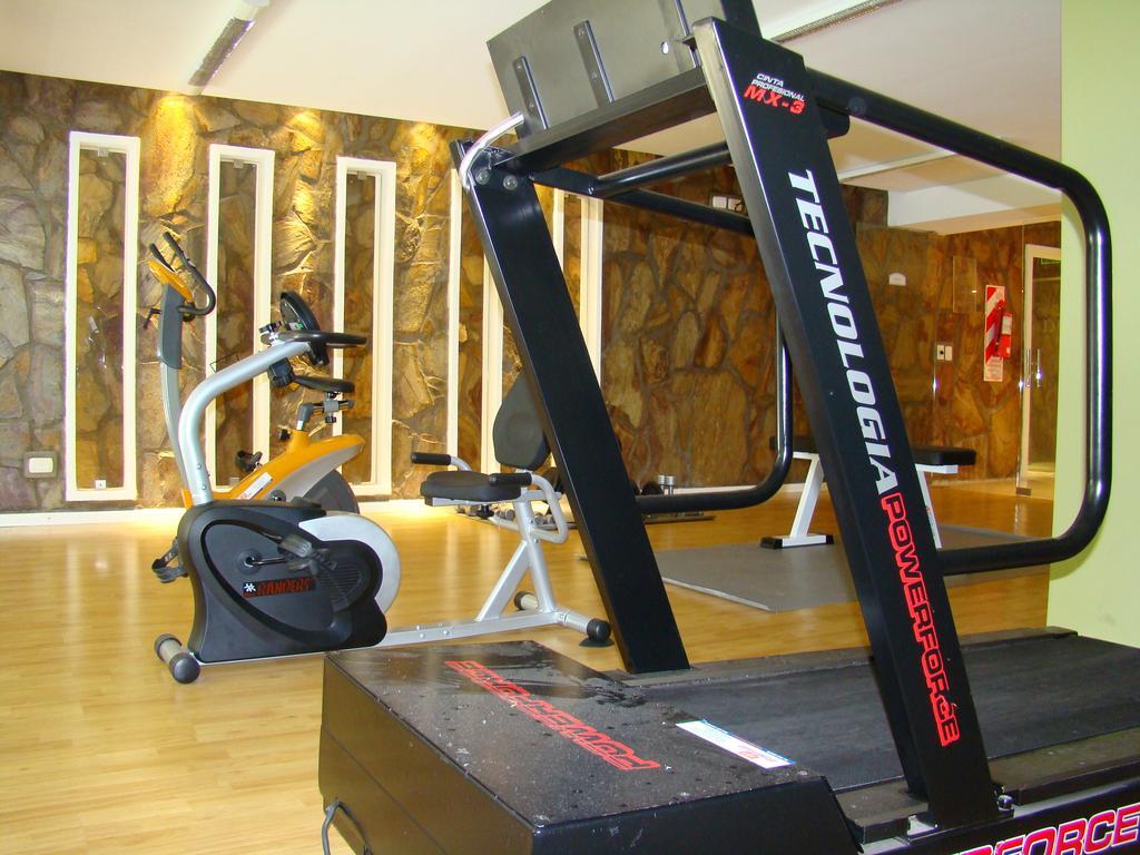 Howard Johnson Ramallo Exteriör bild